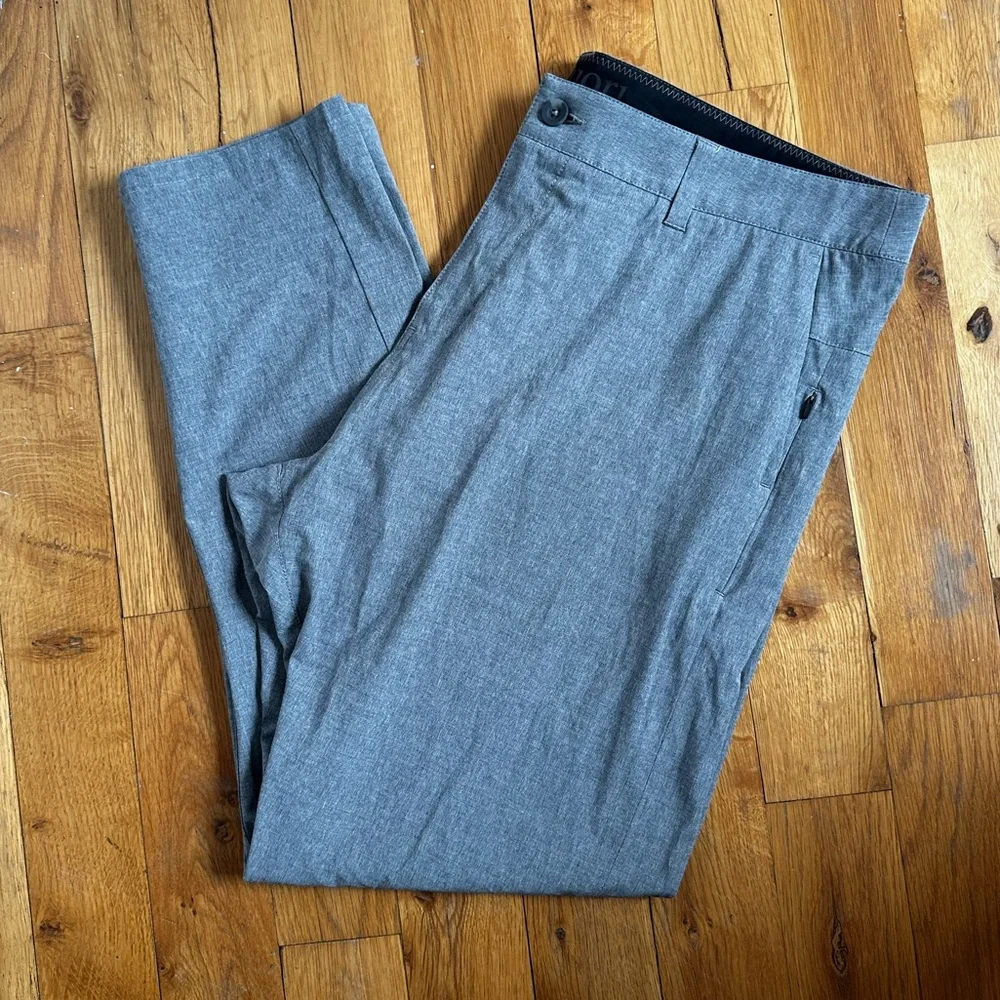 Vuori Men's Gray Chinos, 38 waist NOT 40 - Picture 2 of 5